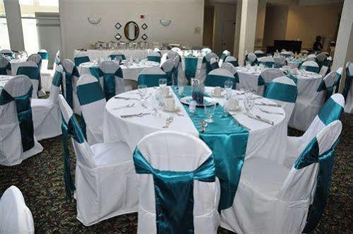 Comstock & Conference Center 3* Owosso